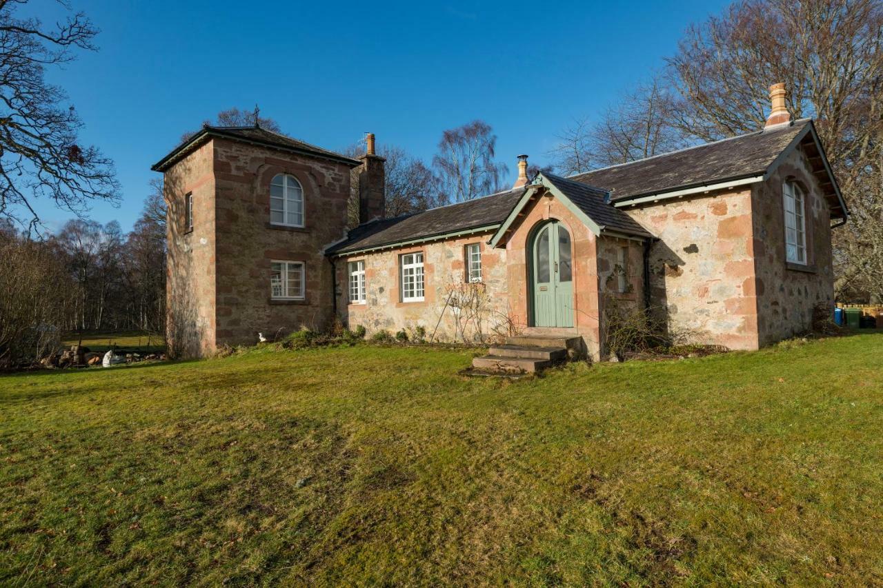 Evelix, The Old School House Villa Muir of Ord Eksteriør billede